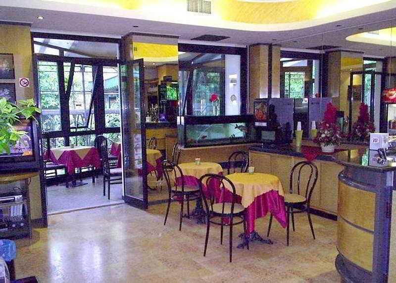 阿德勒酒店 米兰 外观 照片